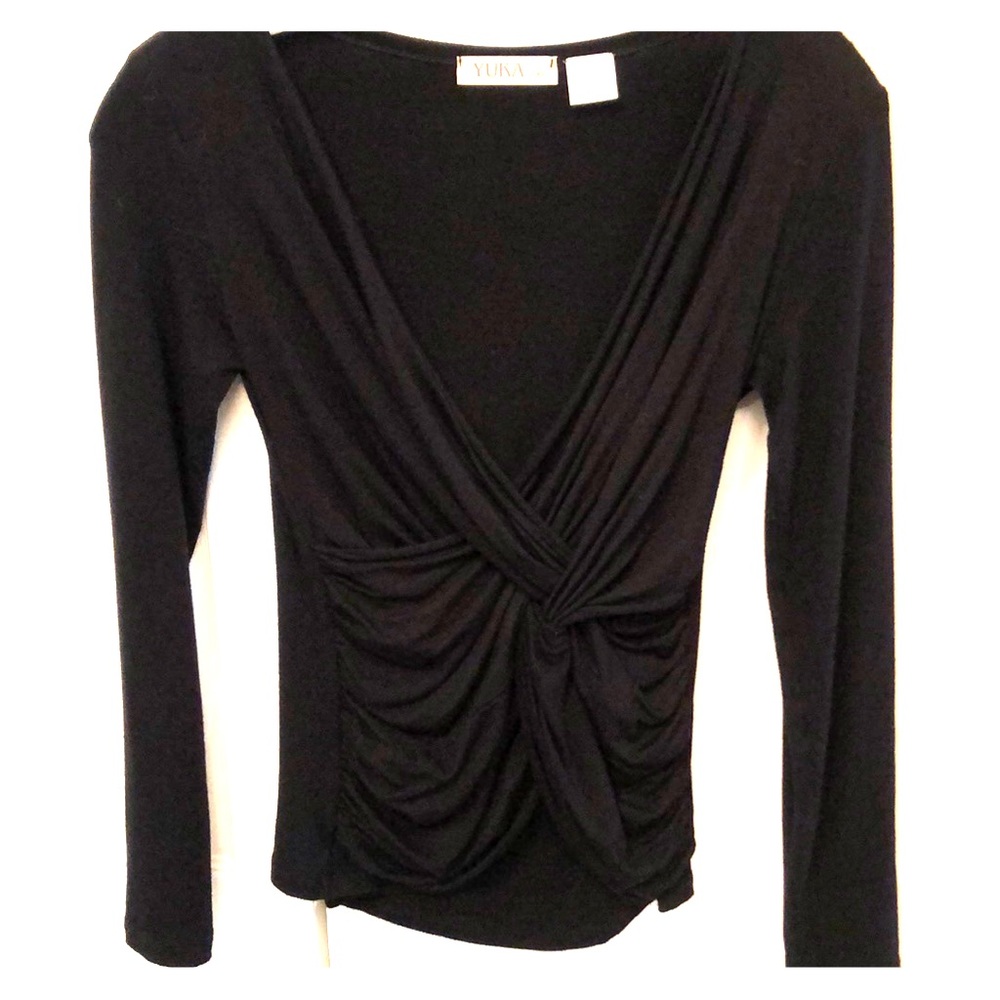 Black long sleeve gathered stretchy shirt